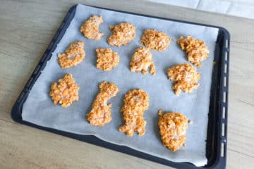 Nuggetsy w panierce z płatków kukurydzianych