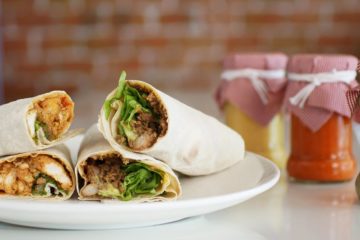 Gyros w tortilli - domowy fast food