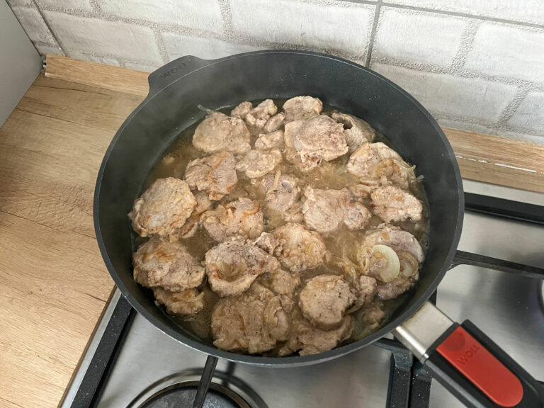 Duszone polędwiczki wieprzowe Duszone polędwiczki wieprzowe